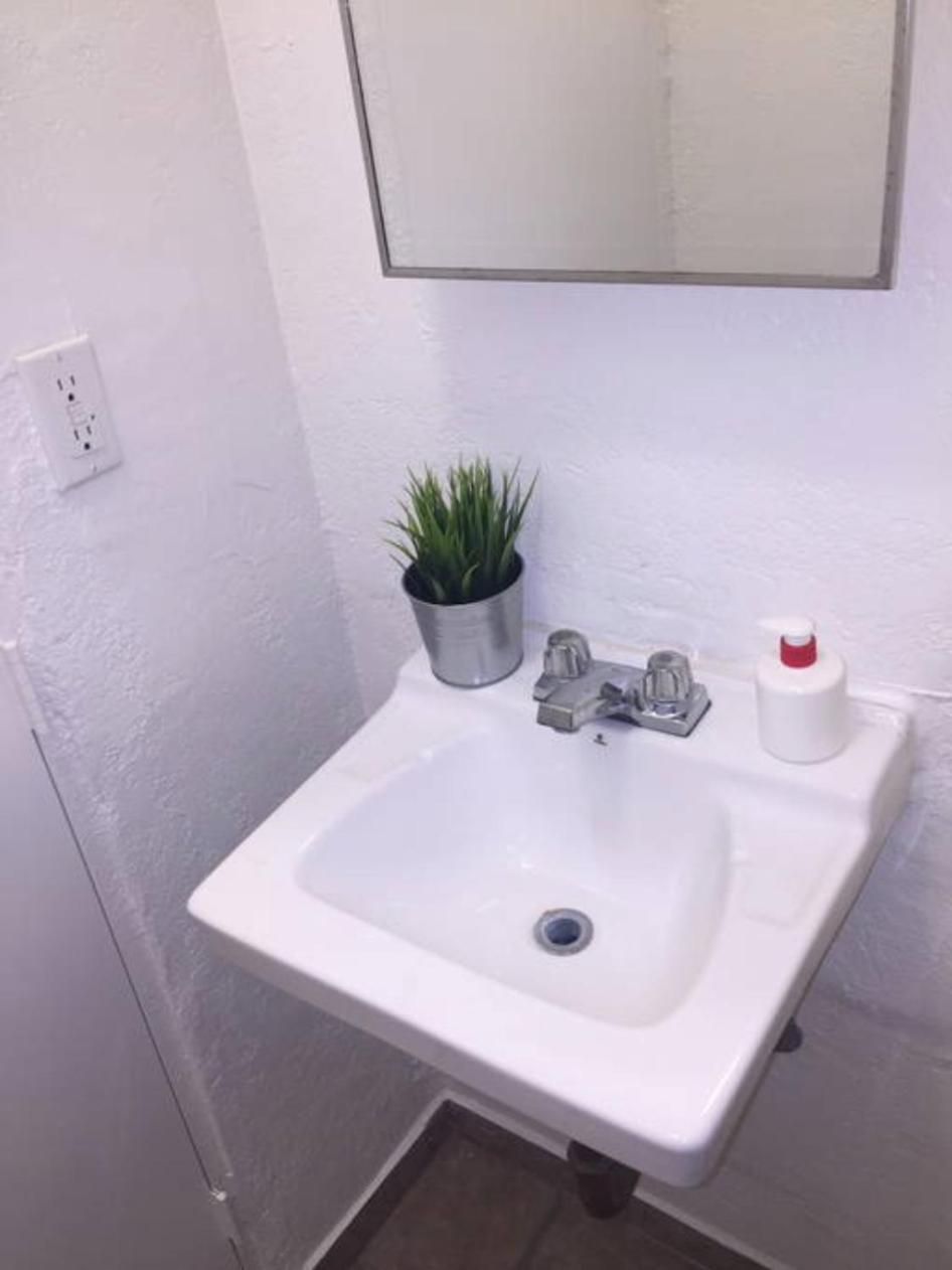 Hollywood Deluxe Suites Los Angeles Extérieur photo
